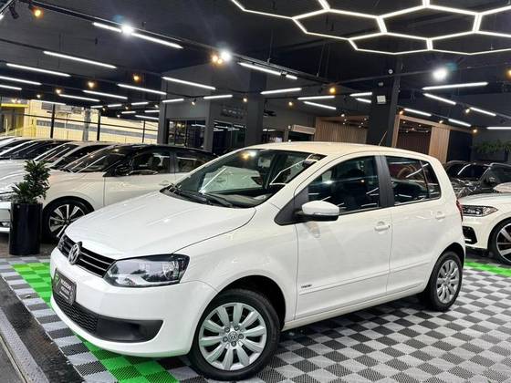 VOLKSWAGEN FOX 1.0 MI 8V FLEX 4P MANUAL VOLKSWAGEN FOX 1.0 MI 8V FLEX 4P MANUAL